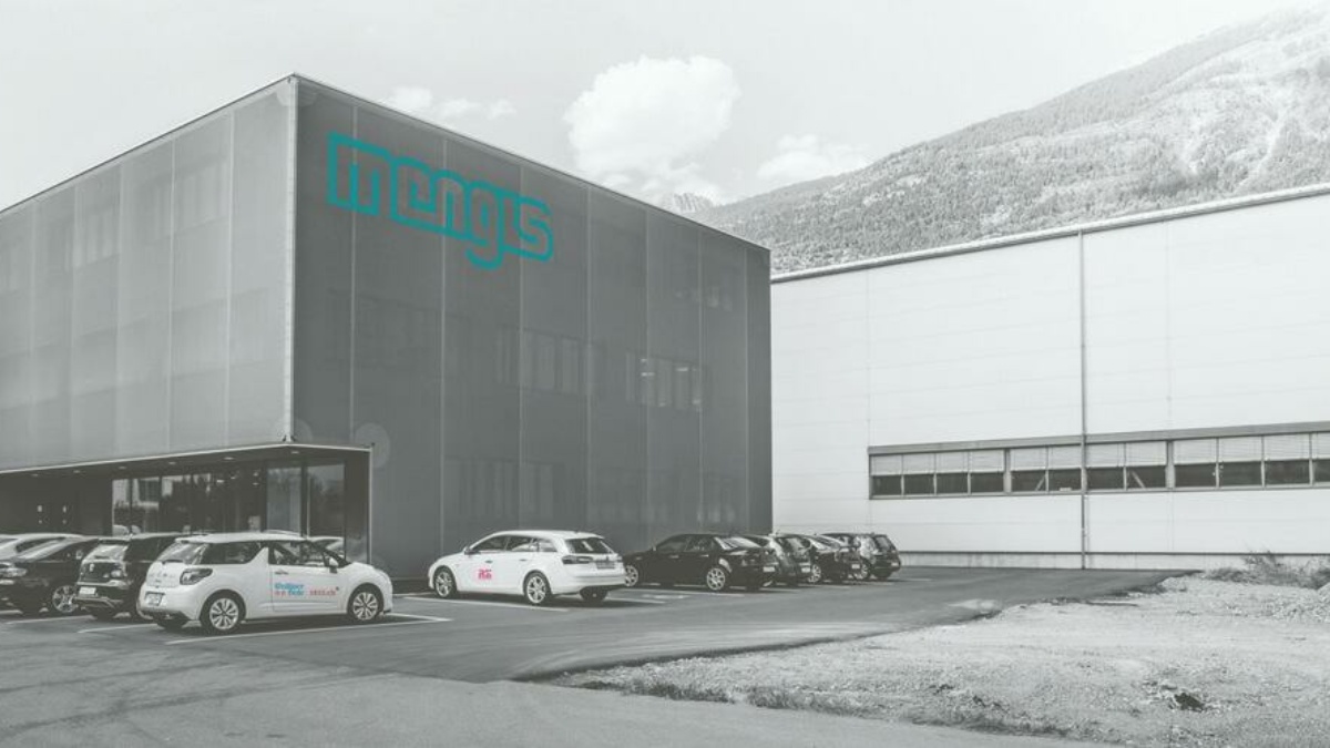 Mengis Group banks on Enterprise Aurora